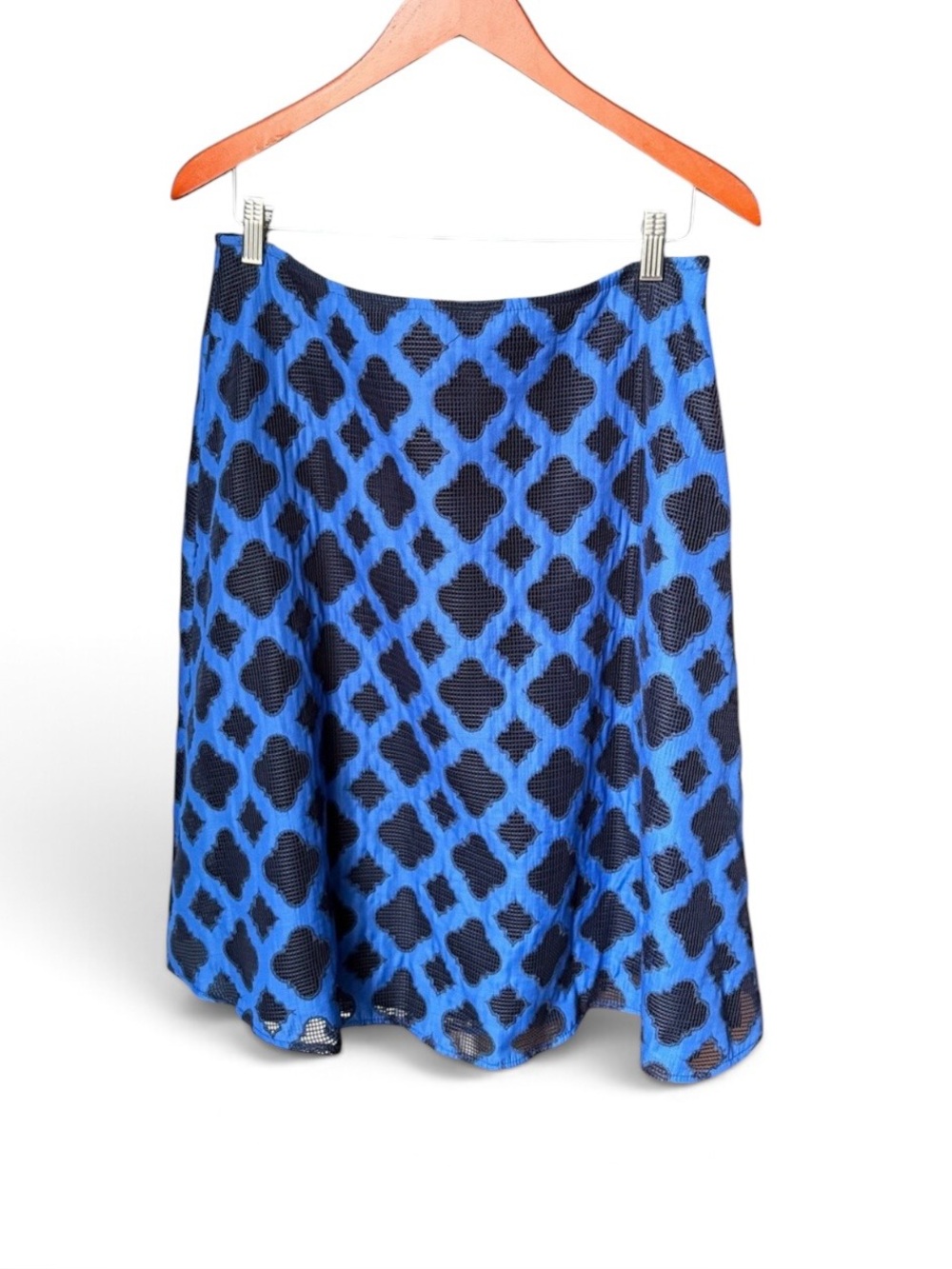 St. John Blue & Black Geometric Eyelet A-Line Skirt Size 10 Silk Lining